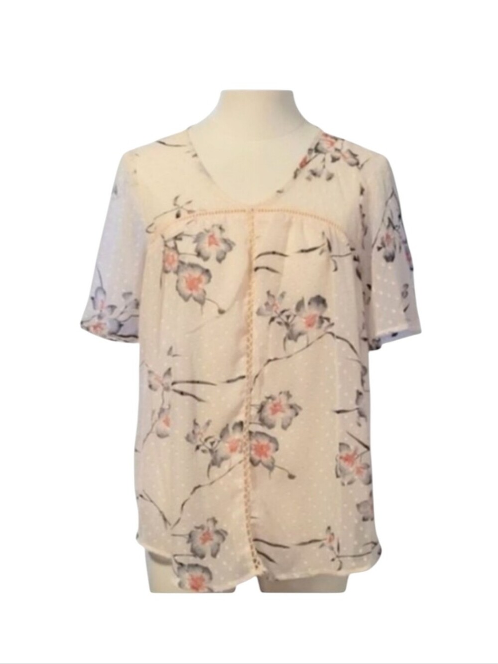 Sienna Sky Dainty Pale Pink Feminine Sheer Cutout Floral Blouse Size Small
